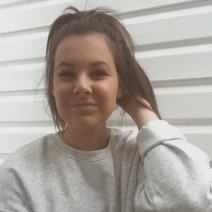 Meet your Posher, Clara